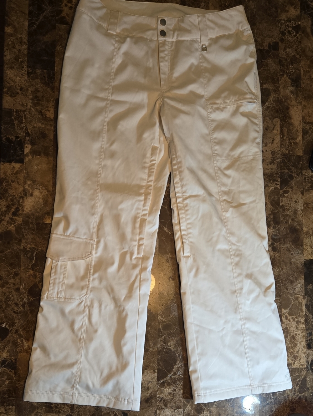 NILS White Insulated Ski Pants. Women's Size 14 Thermore Insulation